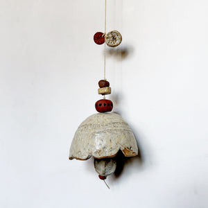 Large Ivory Scallop Belle Chime